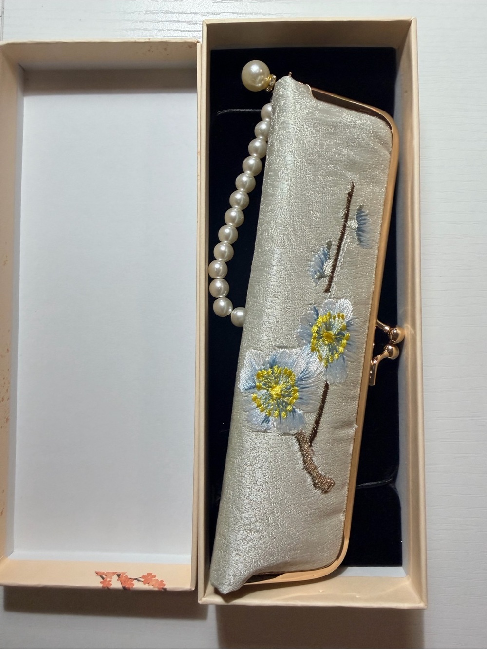 Handmade Chinese Style Pen case/ Coin
Purse - Picture 2 of 6
